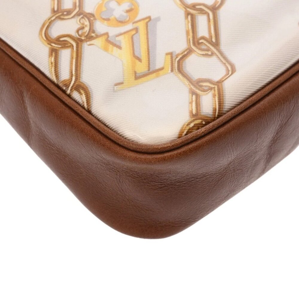 LOUIS VUITTON Monogram charm Accessory pouch Brown M95161 800000136607000 - Picture 3 of 9